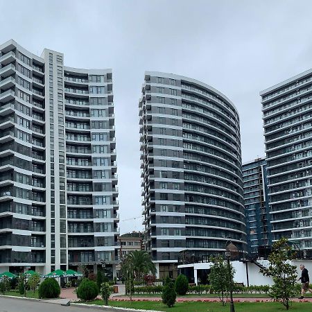 White Sails Apartment Batumi Kültér fotó